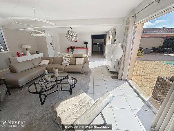 RARE - CHARLY - Maison familiale 5 Chambres de 201 m² avec piscine chauffée – Charly, Lotissement Tabéllio