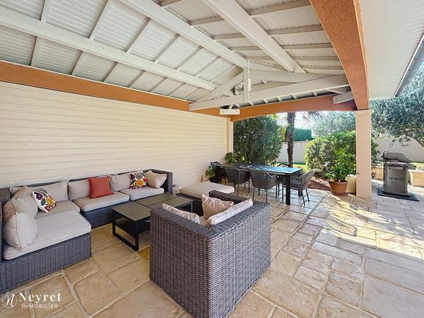 RARE - CHARLY - Maison familiale 5 Chambres de 201 m² avec piscine chauffée – Charly, Lotissement Tabéllio