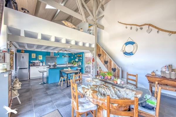 Maison à vendre 544 440 € Audenge 6 p 128 m² DPE C