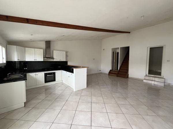Maison à vendre 140 400 € Pauillac 4 p 77 m² DPE C