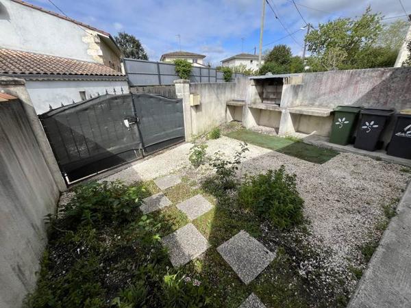 Maison à vendre 140 400 € Pauillac 4 p 77 m² DPE C