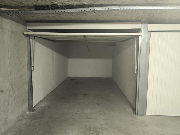 Garage box 15m2 Lyon 3ème