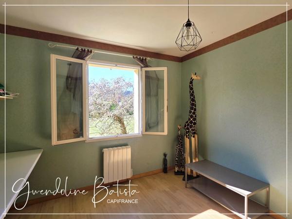 Maison plain-pied 98m² - 3 Chambres - Terrain 1675m² - SAINT-NEXANS