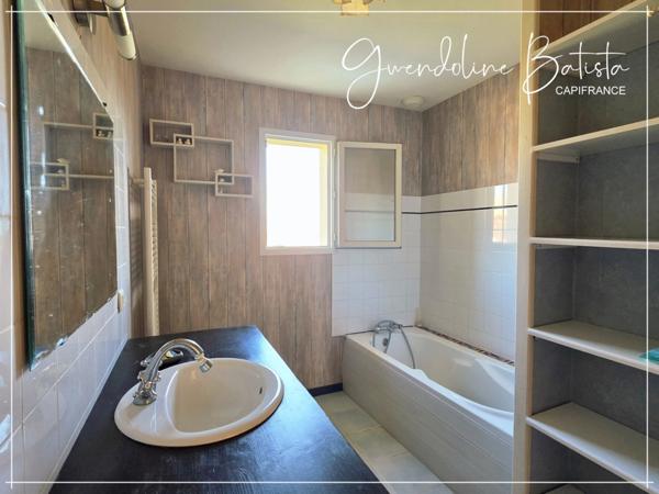 Maison plain-pied 98m² - 3 Chambres - Terrain 1675m² - SAINT-NEXANS