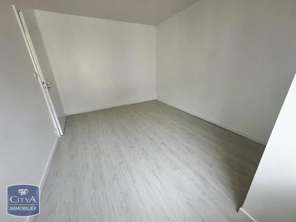 Appartement à louer 4 pièces 82.17m² Thann (68800)