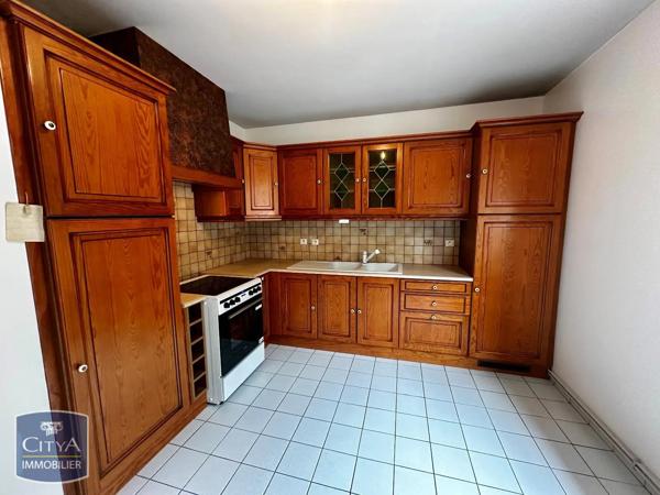 Appartement à louer 4 pièces 82.17m² Thann (68800)