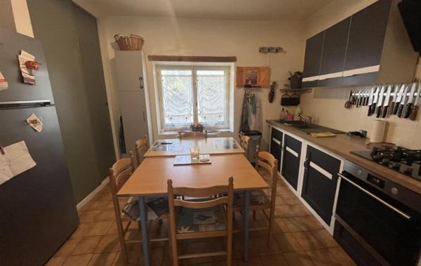 Vente Maison de village Patio et jardin rénové(e) Cascastel-des-corbieres   