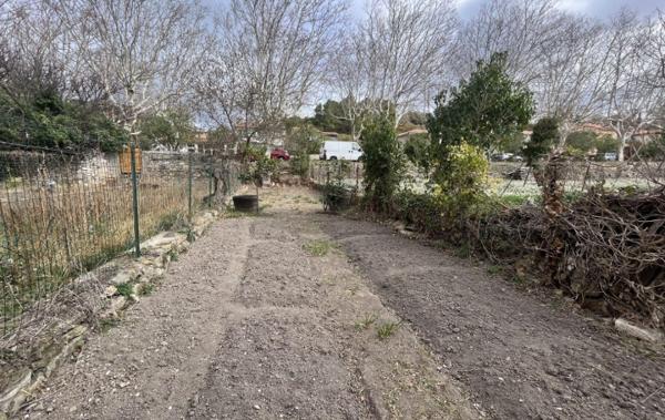 Vente Maison de village Patio et jardin rénové(e) Cascastel-des-corbieres   