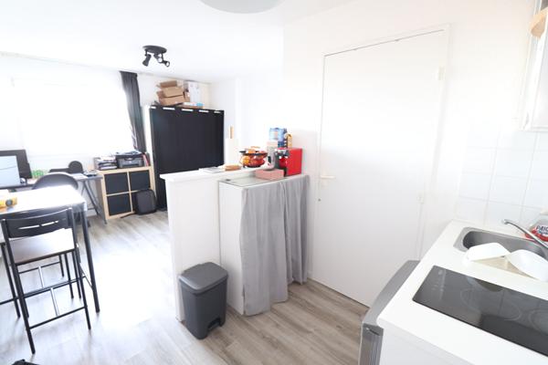 Caen - Studio de 19m2 proche campus 2 et 4 VENDU  LOUE