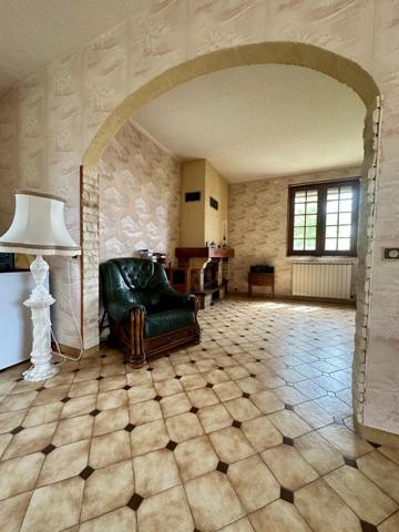 Maison individuelle avec 3 chambres, à rénover