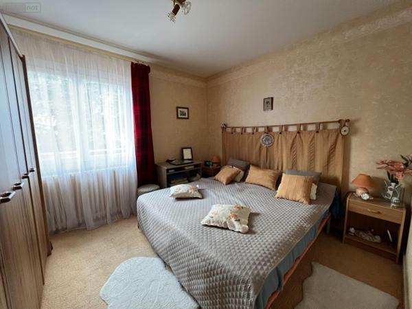 Maison à vendre à Étrechet dans l'Indre (36120), ref : JA/803