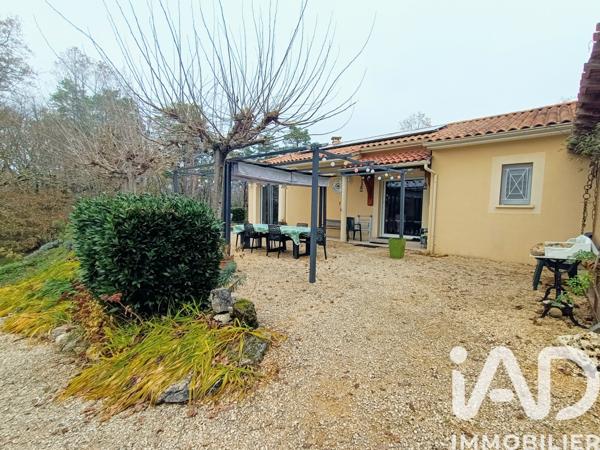 Maison à vendre 4 pièces 112 m² Nadaillac-de-Rouge