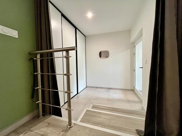 Appartement 3 pièces 101 m2