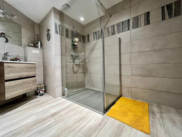 Appartement 3 pièces 101 m2