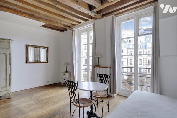 Pied-à-terre d’exception avec vue sur la Place Dauphine