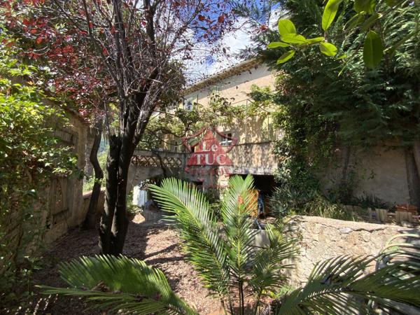 MAGAGNOSC DANS HAMEAU MAISON AVEC JARDINET VUE MER Magagnosc (06520)