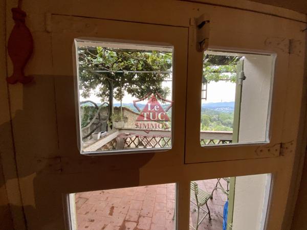 MAGAGNOSC DANS HAMEAU MAISON AVEC JARDINET VUE MER Magagnosc (06520)