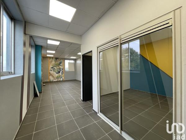 Location boutique/local commercial 180 m² Guibeville