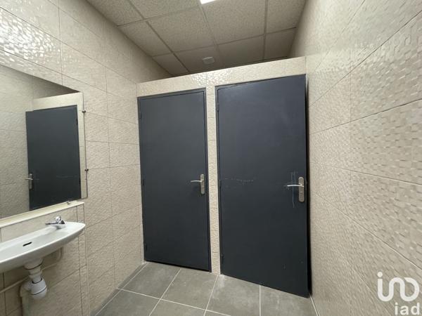 Location boutique/local commercial 180 m² Guibeville