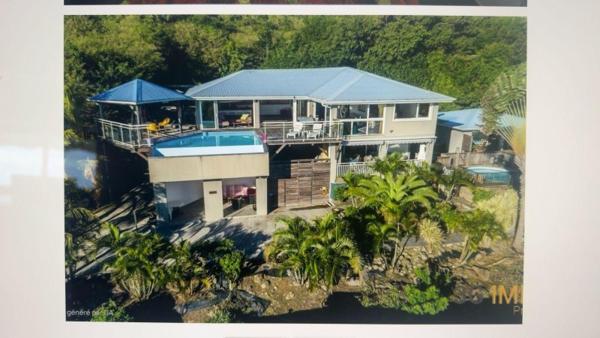Vente / Maison T6+ à Le Diamant (97223)
