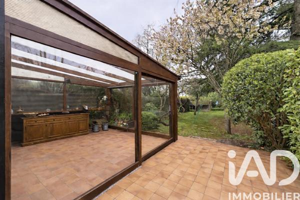 Maison à vendre 9 pièces 171,88 m² Magny-les-Hameaux