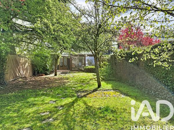 Maison à vendre 9 pièces 171,88 m² Magny-les-Hameaux