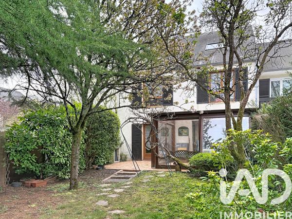 Maison à vendre 9 pièces 171,88 m² Magny-les-Hameaux