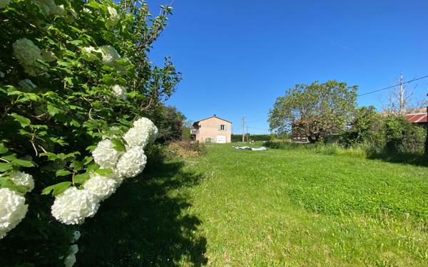 Maison à vendre    4 pièces •  Villemade