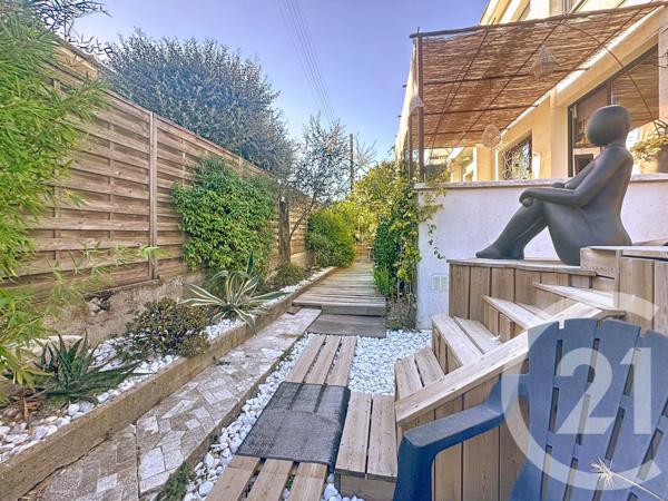 Maison à vendre  6 pièces - 125,83 m2 VILLENEUVE LOUBET - 06