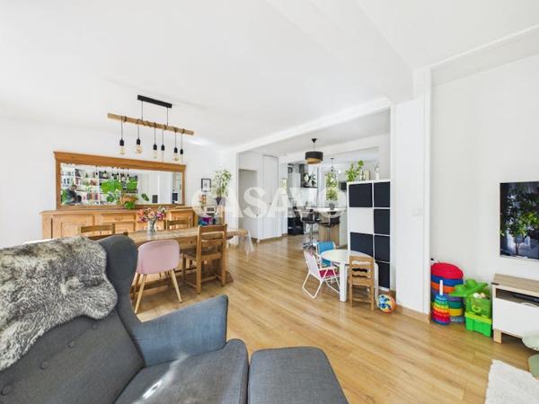 Vente Appartement 5 pièces de 94m² - 95310 Saint-Ouen-l'Aumône