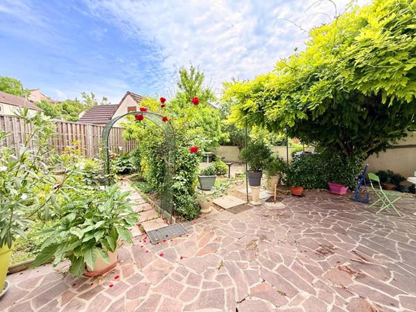 Maison de caractère 250 m² , 10 pièces sur Terrain 1000 m² à Joigny