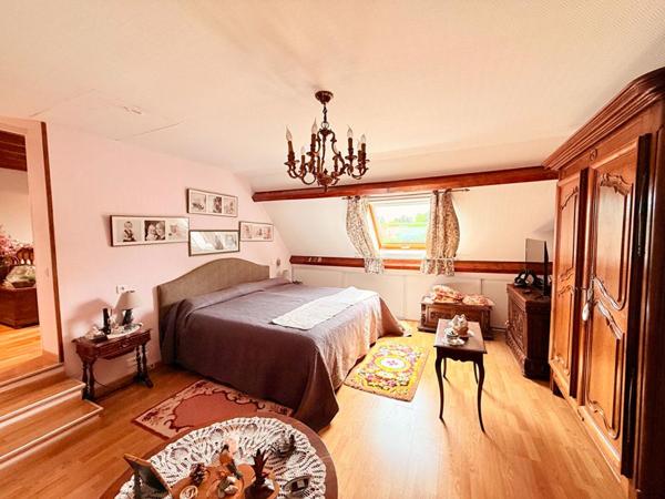 Maison de caractère 250 m² , 10 pièces sur Terrain 1000 m² à Joigny