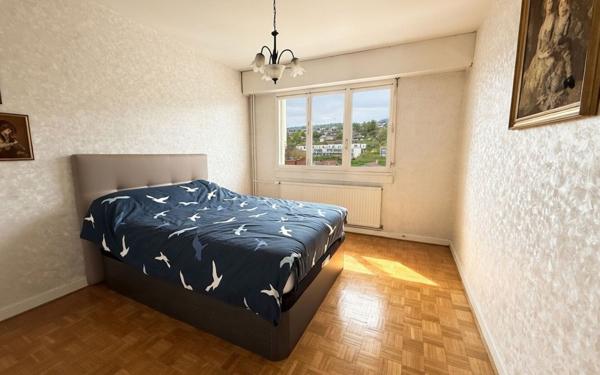 Appartement à vendre    3 pièces •  Aix-les-Bains
