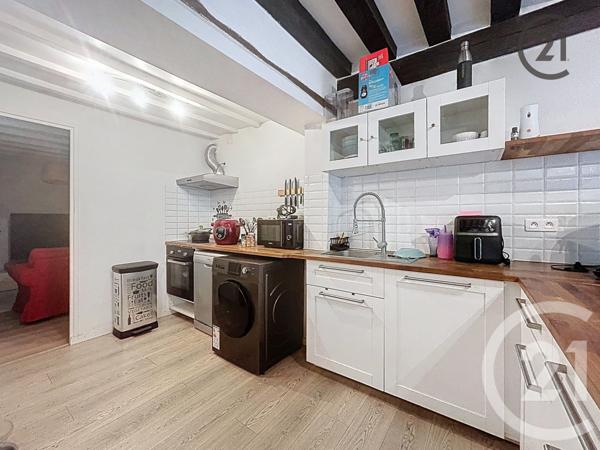 Immeuble à vendre  180 m2 MONTEREAU FAULT YONNE - 77