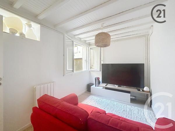 Immeuble à vendre  180 m2 MONTEREAU FAULT YONNE - 77