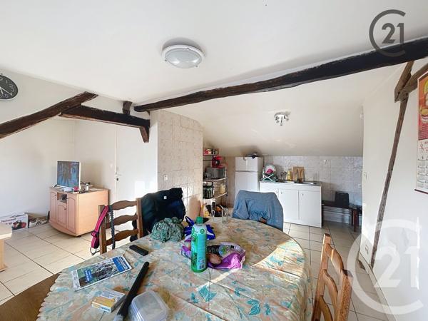 Immeuble à vendre  180 m2 MONTEREAU FAULT YONNE - 77