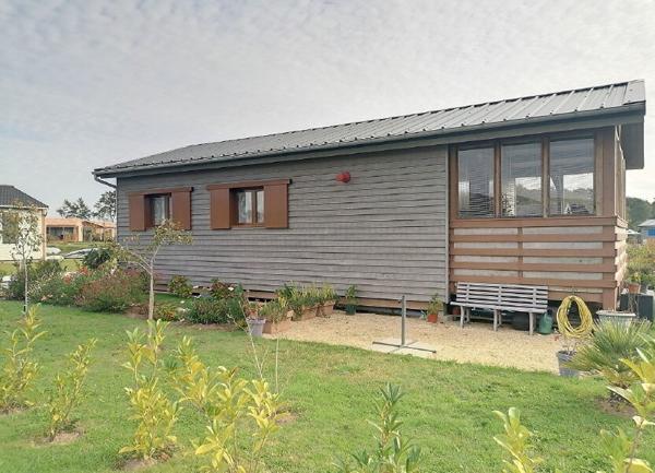 Appartement à louer    3 pièces • 44 m2 Marzan