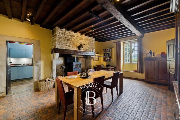 Pau, Propriété 5 Chambres -  310 m² à vendre