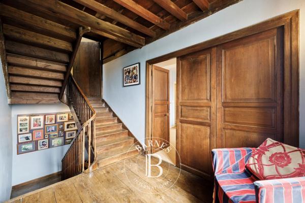 Pau, Propriété 5 Chambres -  310 m² à vendre