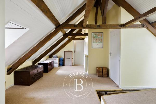 Pau, Propriété 5 Chambres -  310 m² à vendre