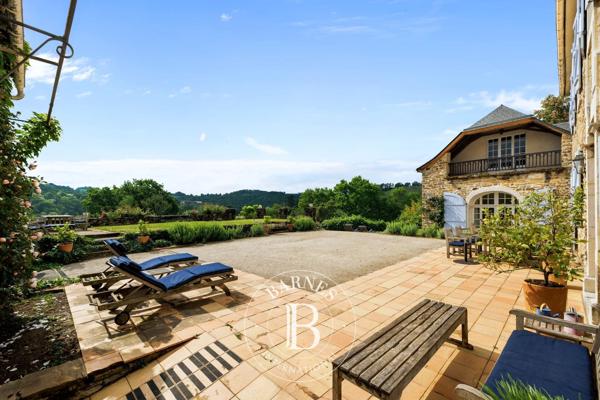Pau, Propriété 5 Chambres -  310 m² à vendre
