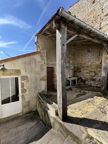 Maison ancienne Paizay le Tort