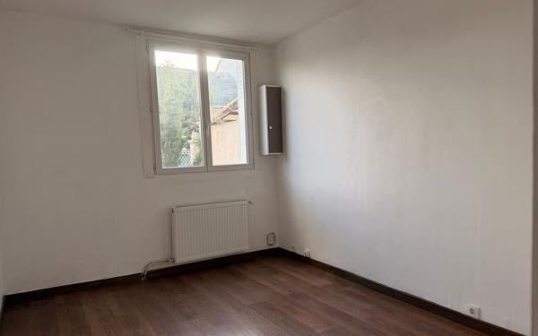 Appartement à louer    2 pièces • 40,40 m2 Savigny-sur-Orge