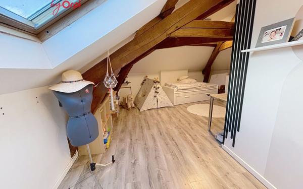 Appartement à vendre    4 pièces • 121,71 m2 Seraincourt