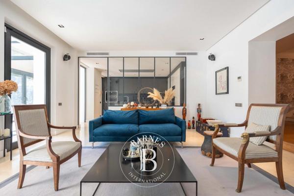 Marseille 8ème, Appartement 5 Chambres -  250 m² à vendre