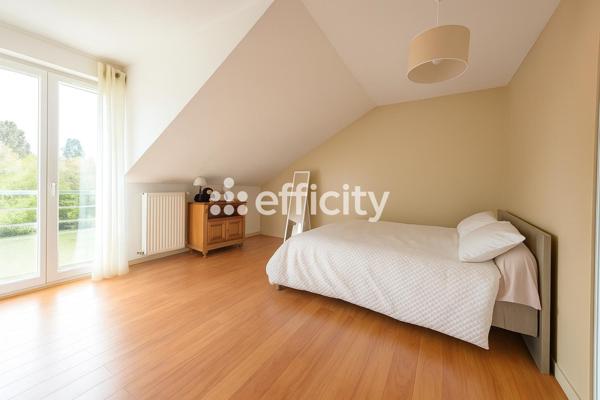 Maison 5 pièces - 159 m² Exclusivité efficity