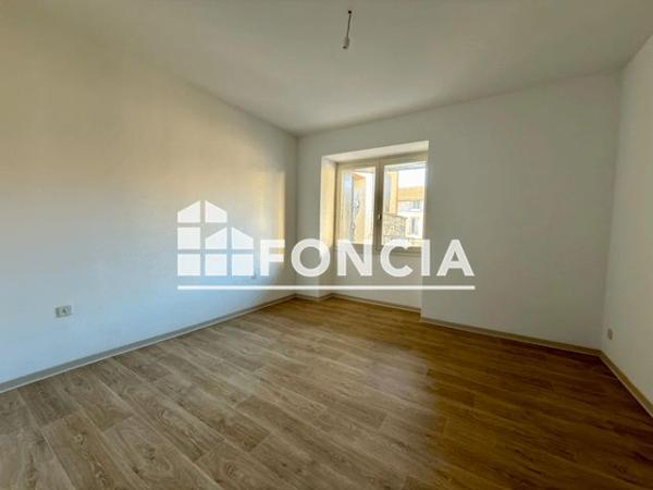 À vendre Immeuble 344 m² - Aubin 12110