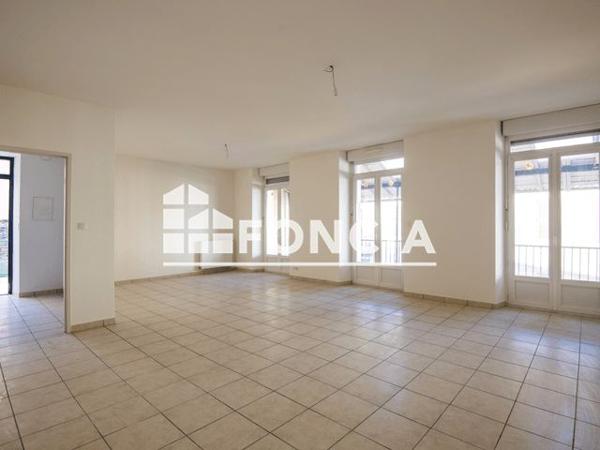 À vendre Immeuble 344 m² - Aubin 12110