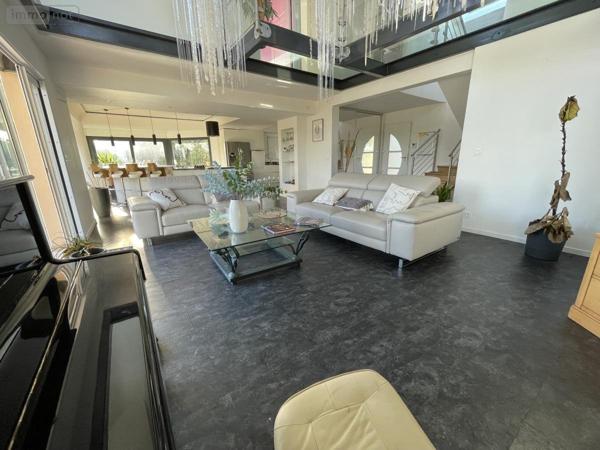 Maison à vendre à Ploubazlanec dans les Côtes-d'Armor (22620), ref : 22023-3469