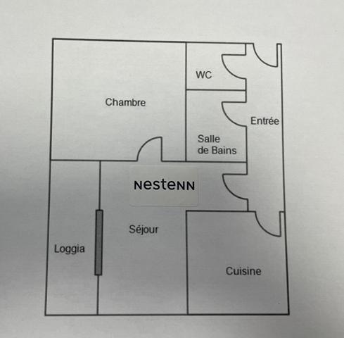 Fréjus T2 loué exposé sud au calme proche commerces parking et cave